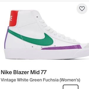 Nike Blazer Mid 77. White High-Top Sneakers with Green Swoosh and Purple & Red